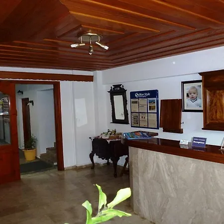Aparthotel Vlachakis 3*